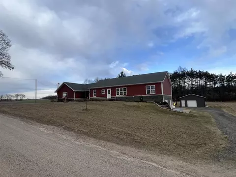 1632 N Vickeryville, Vestaburg, MI 48891
