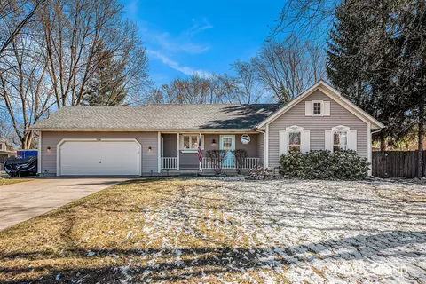 7626 Lamplight, Jenison, MI 49428
