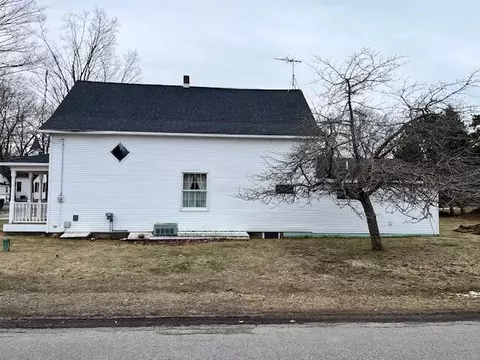 17368 Fourth, Arcadia, MI 49613 photo 7