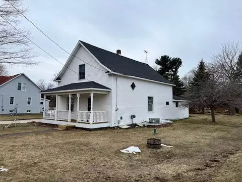 17368 Fourth, Arcadia, MI 49613 photo 2