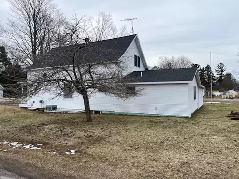 17368 Fourth, Arcadia, MI 49613 photo 8