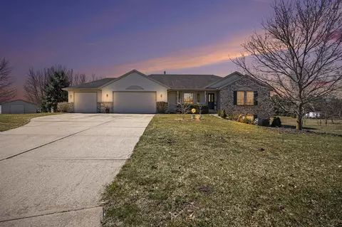 4268 Summer Crk, Dorr, MI 49323