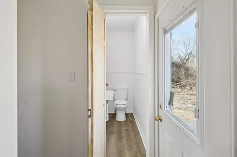 Entry Way - 6300 Spring Arbor, Jackson, MI 49201 photo 4 of 4