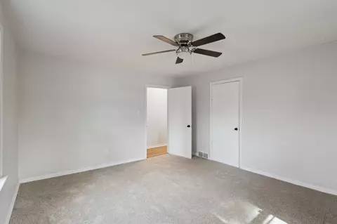 Bedroom - 6300 Spring Arbor, Jackson, MI 49201 photo 3 of 7