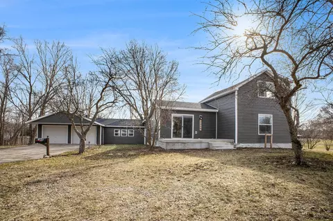 2456 Race, Hastings, MI 49058