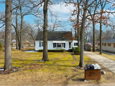 808 Carlton, Muskegon, MI 49442