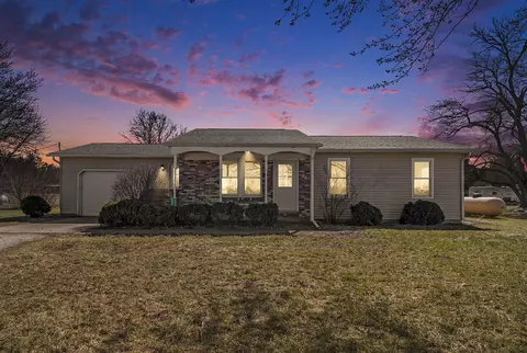 13849 Riverside, Constantine, MI 49042 photo 2