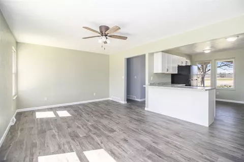13849 Riverside, Constantine, MI 49042 photo 4