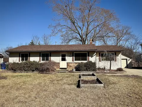 1952 Elmhurst, Canton, MI 48187