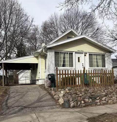 1915 Lafayette, Grand Rapids, MI 49505