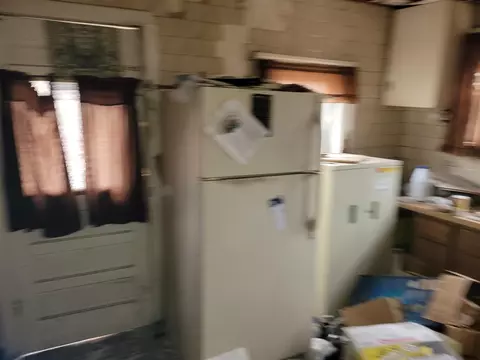 Kitchen - 11114 Whitehorn, Romulus, MI 48174 photo 1 of 2