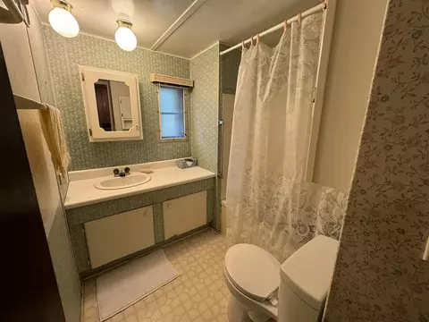 Bath - 5862 N Utter, Irons, MI 49644 photo 1 of 2