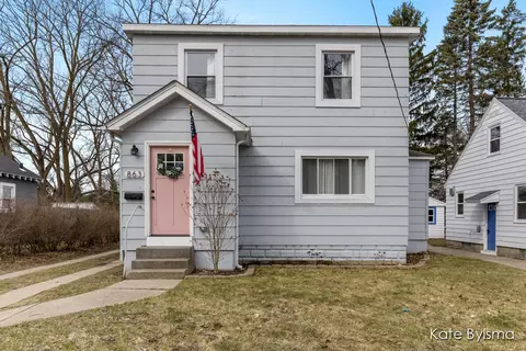 863 Diamond, Grand Rapids, MI 49503
