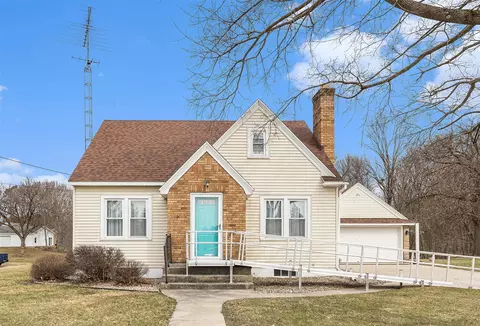 159 E State, Grant, MI 49327