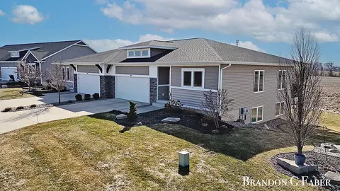 3514 Eagles Roost Trl #9, Hudsonville, MI 49426