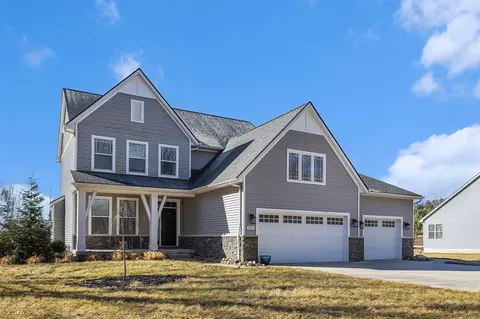 7259 King, Jackson, MI 49201