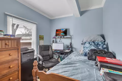 Bedroom - 113 Larson, Jackson, MI 49202 photo 2 of 2