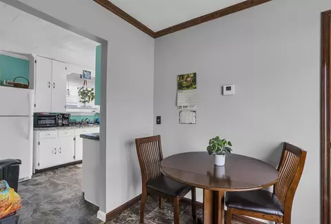 Dining - 113 Larson, Jackson, MI 49202 photo 1 of 1