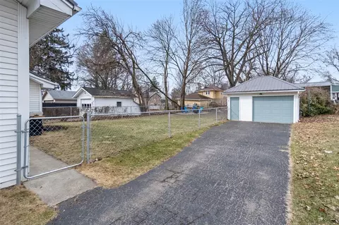 206 N Durand, Jackson, MI 49202 photo 5