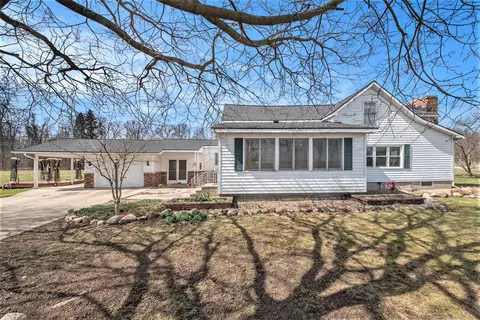 3718 11th, Wayland, MI 49348