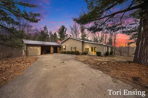 8700 Godfrey, Belding, MI 48809