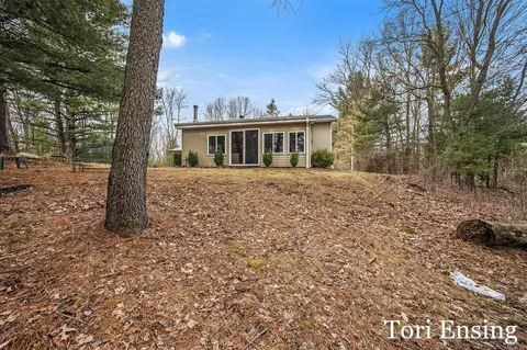 8700 Godfrey, Belding, MI 48809 photo 17