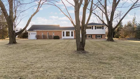 8128 Stoneham, Ypsilanti, MI 48197