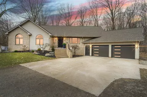 21395 Laser, South Lyon, MI 48178