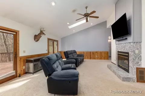 Living - 162 E 56th, Newaygo, MI 49337 photo 2 of 7