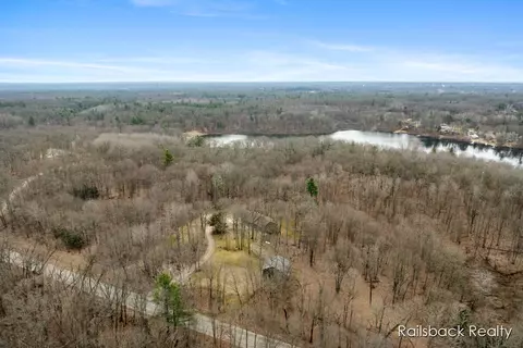 View/Area - 162 E 56th, Newaygo, MI 49337 photo 1 of 5