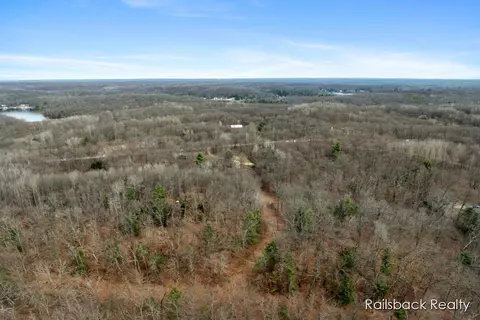 View/Area - 162 E 56th, Newaygo, MI 49337 photo 5 of 5