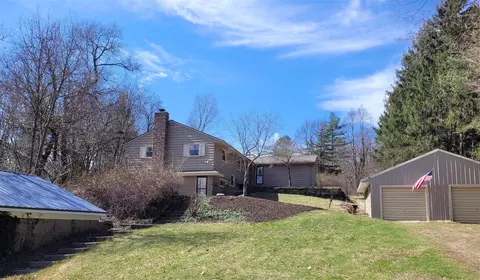 1573 N 37th, Galesburg, MI 49053
