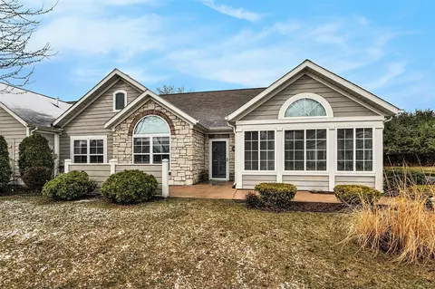 2820 Villa, Benton Harbor, MI 49022