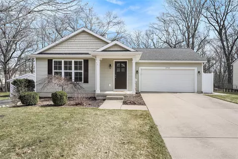 2700 Cornelia, Walker, MI 49544