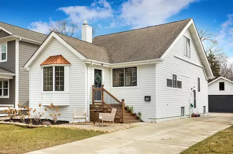 723 S Rembrandt, Royal Oak, MI 48067