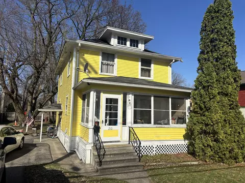 210 S Riverview, Kalamazoo, MI 49004
