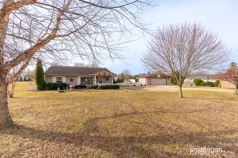 88 E Parameter, Ionia, MI 48846 photo 16