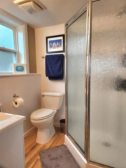 Bath - 51004 Maple Rd, Marcellus, MI 49067 photo 2 of 2