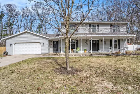 1244 N Robinhood, Muskegon, MI 49445