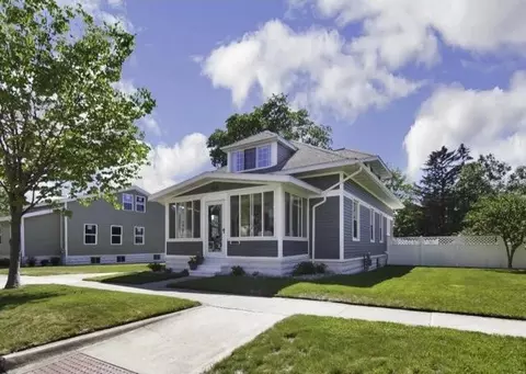 229 Meridian, Spring Lake, MI 49456