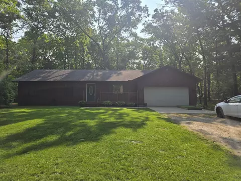 6560 Blue Lk, Twin Lake, MI 49457