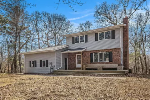 251 W Baldwin Lk, Greenville, MI 48838