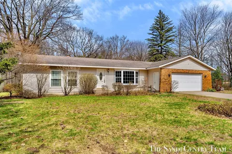 15635 Stanton, West Olive, MI 49460