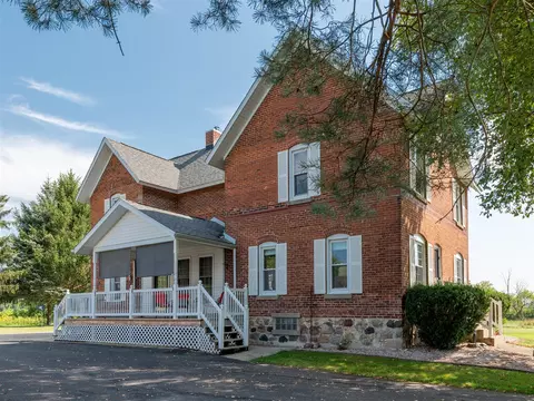2611 114th, Allegan, MI 49010