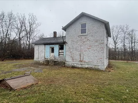 2140 Mauck, Hillsdale, MI 49242