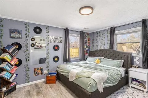 Bedroom - 3250 Reynolds, Jackson, MI 49201 photo 3 of 5
