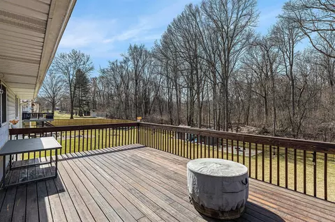 Exterior - 3250 Reynolds, Jackson, MI 49201 photo 6 of 12