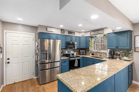 Kitchen - 3250 Reynolds, Jackson, MI 49201 photo 1 of 1