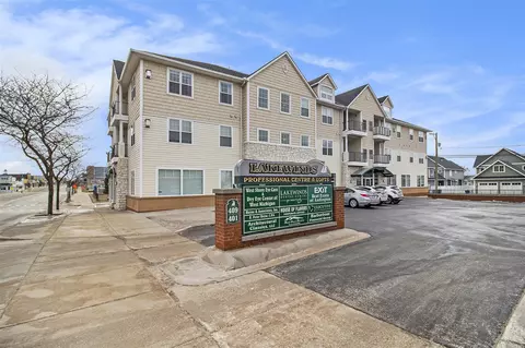 401 W Ludington #208, Ludington, MI 49431