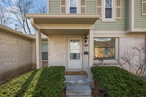 2916 Whittier, Ann Arbor, MI 48104